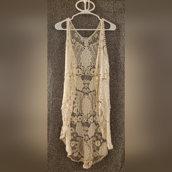 ✨️2/$20 American Rag Crochet Detail Cream Cardigan XS - Picture 2 of 5